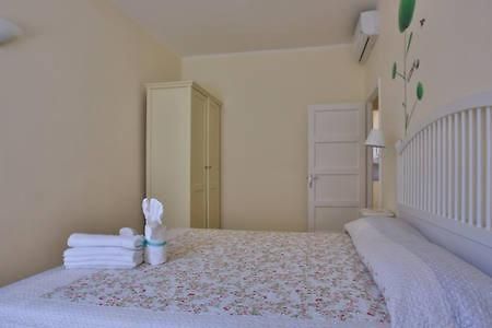 Jolly Roger Riomaggiore Hotel Екстериор снимка